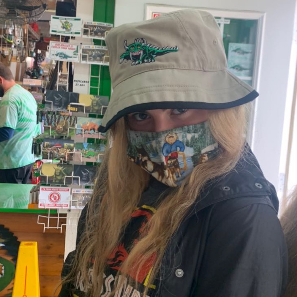 Meet your Posher, Abigail